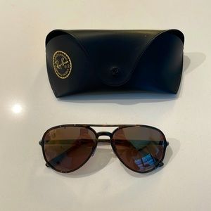 Ray-Ban Aviator Polarized Sunglasses